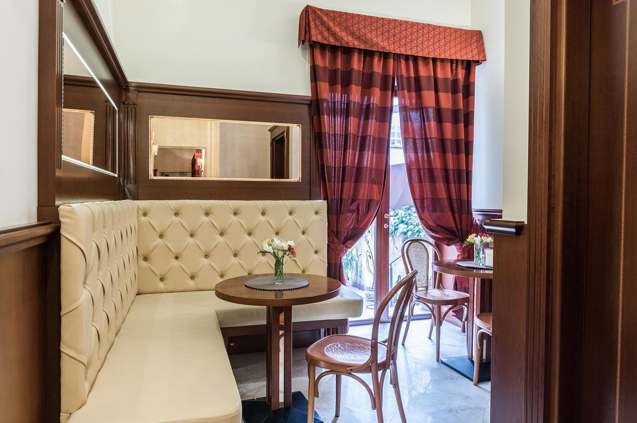 Frühstückspension Domus Augusta 3*